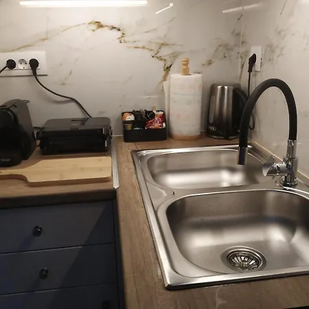 Demis Mykonos 2 * プラティス・ヤロス